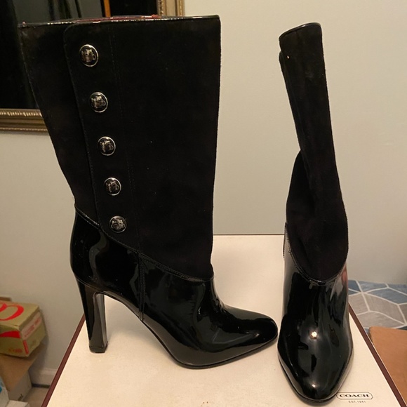 NWT Coach Azalia Suede and Patent Boots SZ 5.5 - Picture 1 of 2